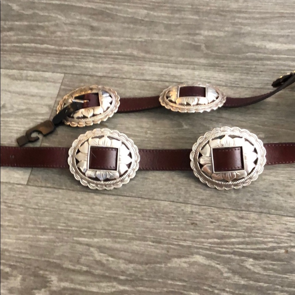 Fossil Leather Floral Conch Belt